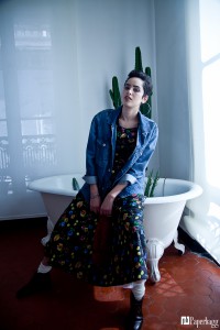 Dare to be original Shooting Editorial Paperbagg Magazine Romantic denim (5)    